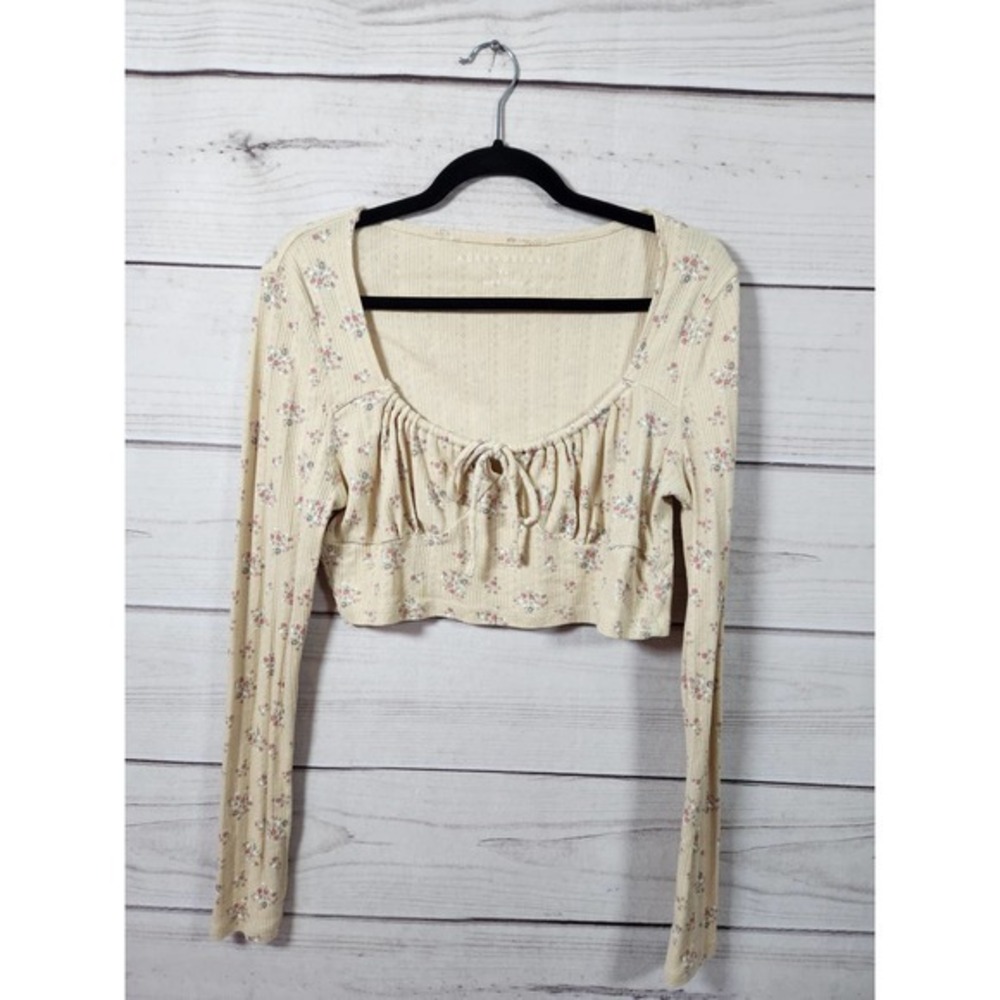 Aeropostale Women's Cream‎ Floral Print Long Sleeve Scoop Neck Crop Tops Size XL